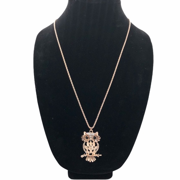 Jewelry - Rose Gold Owl Pendant